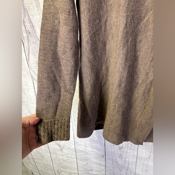 Ellen Tracy Sweater Womens Small Grey Cowl Neck Extra Fine Merino Wool - Picture 5 of 6